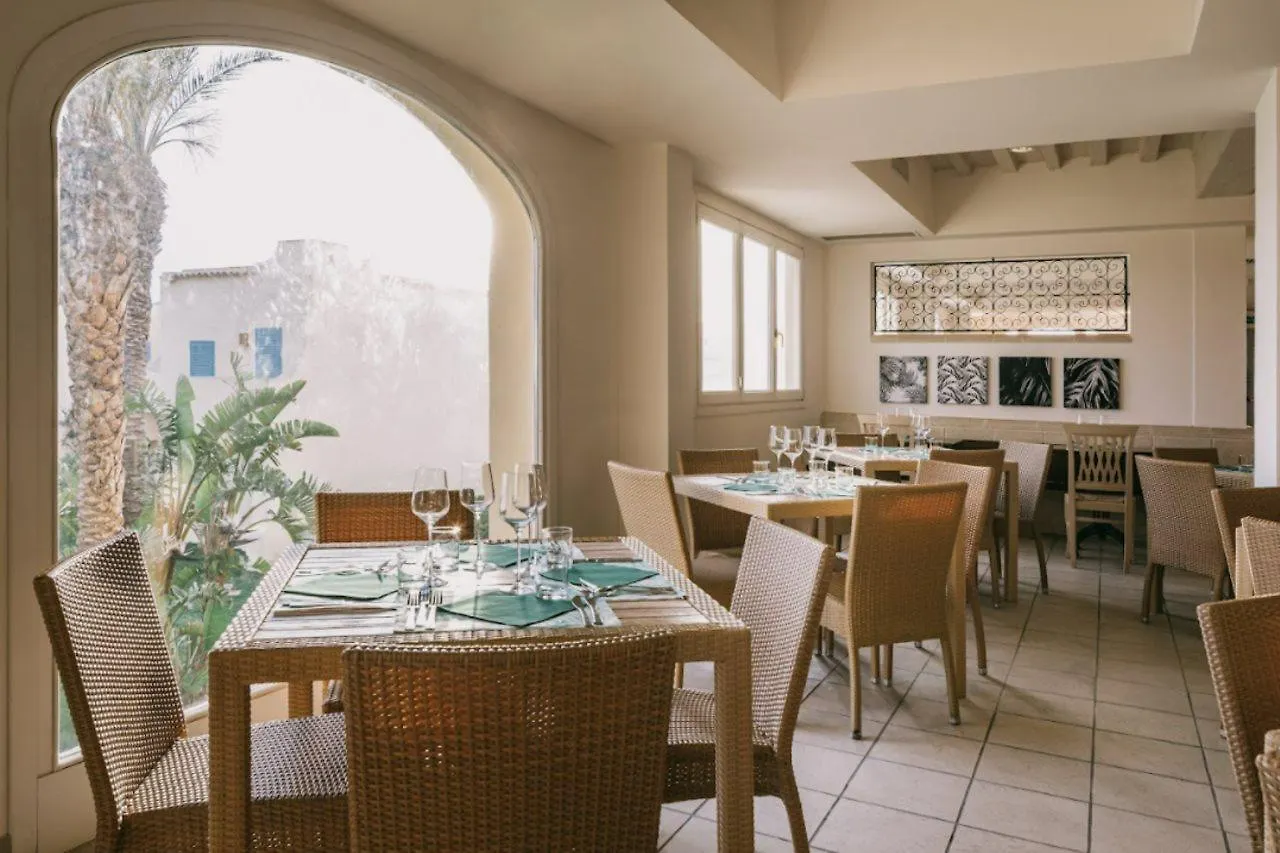 **** Hotel Mangia'S Favignana Resort Italien
